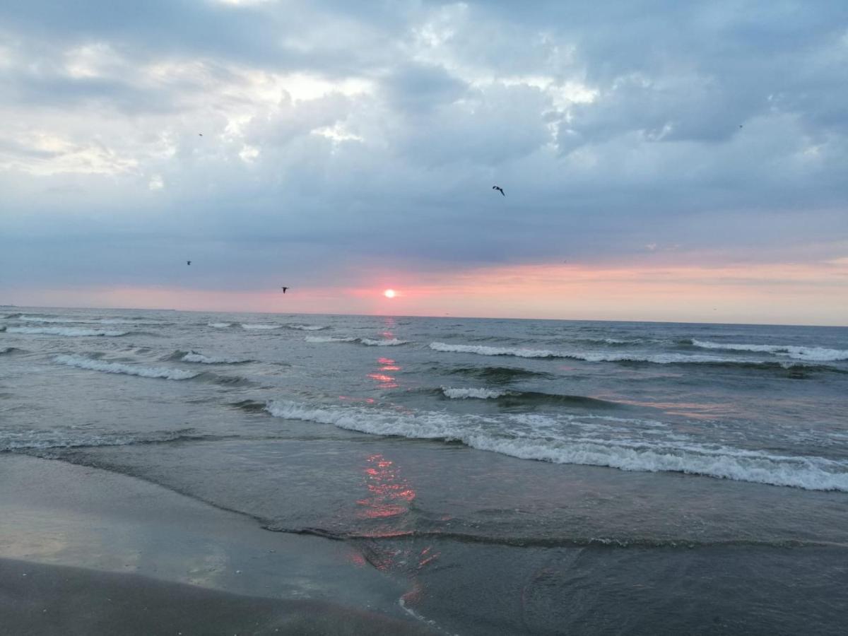 Apartament Summerland Mamaia Exteriér fotografie